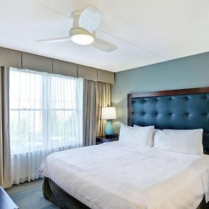 One-Bedroom King Suite